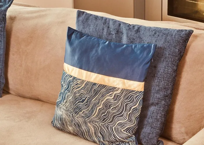 Modern Dock &free Secure Parking!