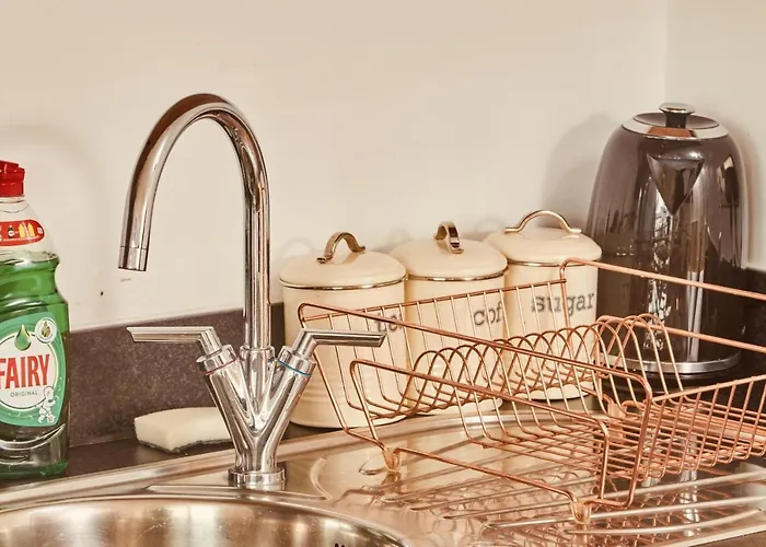 Modern Dock &free Secure Parking! Apartment *